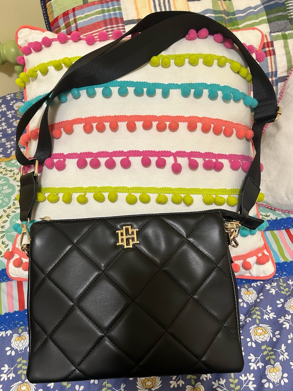 Caroline Hill cross body